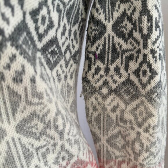 Talbots Petite Small Pink & Gray Fair Isle Crew Neck Pullover Sweater - Picture 4 of 6